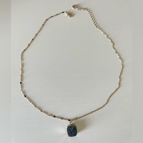 Halogen Drusy Pendant Necklace - Picture 3 of 11